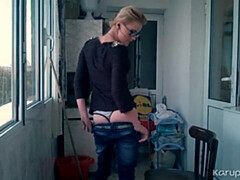 Awesome girlfriend Dani 2 shows off her perfect naked shape