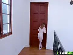 Dormitorio, Mamada, Garganta profunda, Polla, Vestido, Corridas faciales, Pajear, Hd