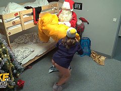 Grosser schwanz, Grosse titten, Aufs gesicht abspritzen, Hd, Orgasmus, Schreiend, Rasiert, Flotter dreier