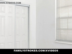 Arsch, Bekleidet, Geile alte tussi, Hundestellung, Hd, Muschi, Reiten, Stiefmutter