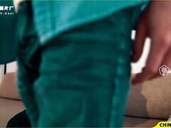 Enthousiasteling, Aziatisch, Grote kont, Bruinharig, Hardcore, Huisgemaakt, Masturbatie, Tiener