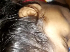 18 jahre, In den arsch, Aus dem arsch in den mund, Bisexuell, Fussjob, Indisch, Muschi, Netzkamera