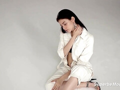 Braunhaarige, Erotisch, Europäisch, Hd, Nackt, Zierlich, Erotischer film, Titten