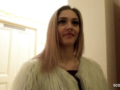 18 jahre, Grosser schwanz, Blondine, Blasen, Hardcore, Zierlich, Rau, Titten