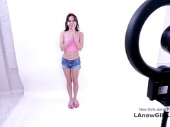 Amateur, Belle grosse femme bgf, Sucer une bite, Brunette brune, Papa, Hard, Petite femme, Maigrichonne