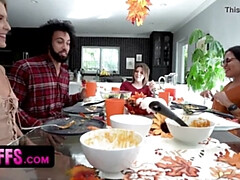 Lamer culo, Rubia, Cuadrupleta, Grupo, Interracial, Lesbiana, Orgasmo, Orgía