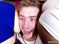 Gros seins, Sucer une bite, Queue, Noir ébène, Hard, Mère que j'aimerais baiser, Plan cul à trois, Nénés