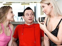 18 años, Culo grande, Verga grande, Tetas grandes, Estilo perrito, Cuadrupleta, Flaco, Adolescente