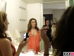 Verga grande, Hd, Lesbiana, Monstruo, Orgía, Pov, Gritar, Adolescente