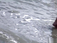 Amateur, Plantureuse, Gorge profonde, Mère que j'aimerais baiser, Naturelle, Mamelons, Orgasme, Public