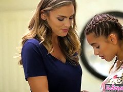 Beauté, Blonde, Plantureuse, Hd, Lesbienne, Chatte, Maigrichonne, Nénés