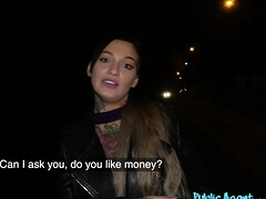 Amateur, Mamada, Tetas naturales, Al aire libre, Público