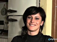 Chica, Morena, Pies, Fetiche, Fetiche de pies, Italiano, Pantaletas, Solo