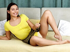 18 años, Amateur, Culo grande, Tetas grandes, Penetracion con dedos, Solo, Estriptis, Adolescente