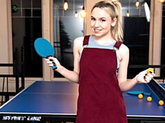 Amateur, Cul, Blonde, Doigter, Cheveux courts, Maigrichonne, Dénudage, Adolescente