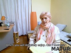 Kont, Blond, Oudere vrouw, Tsjechisch, Hd, Rijpe lesbienne, Moeder, Stiefmoeder