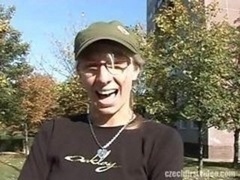 Morena, Tetona, Checa