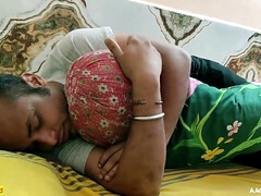 Grote mammen, Bruinharig, Diep in de keel, Fetisj, Handbeurt, Likken, Natuurlijke tieten, Kut duiken