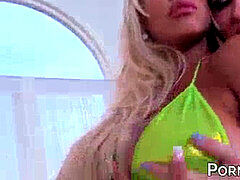 Amateur, Anal, Bikini, Mamada, Corridas, Madres para coger, Pelirrojo, Trio