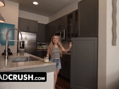 18 летние, Красивые, Большие сиськи, Фетиш, От первого лица, Киски, Табу, Сиськи