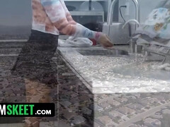 Amerikaans, Kinderoppas, Pijpbeurt, Sperma in mond, Sperma shot, Hd, Latijnse vrouw, Gezichtspunt