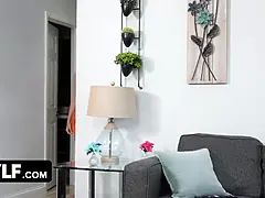 Gros cul, Gros seins, Sucer une bite, Tir de sperme, Hd, Pov, Criant, Plan cul à trois