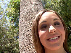 Минет, Брюнетки, На природе, Бритые, Молоденькие, Между сисек