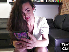 Leie, Britisch, Weibliche domination, Fetisch, Absätze, Selbstgemacht, Höschen, Strümpfe