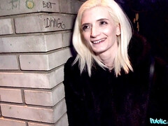 Culo, Dormitorio, Corridas faciales, Hotel, Al aire libre, Perforación, Público, Tetas