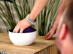 Rubia, Madura, Estilo perrito, Lencería, Madres para coger, Pequeña, Tetas, Esposa