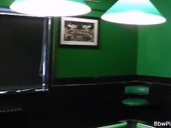 Mooi, Blond, Pijpbeurt, Rondborstig, Oudere vrouw, Diep in de keel, Masturbatie, Moeder