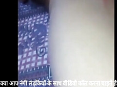 Desi housewife ki chut mein thuk lga ke chhoda (indian bang-out)