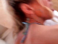 Grote kont, Pijpbeurt, Bedriegen, Sperma, Gezin, Moeder die ik wil neuken, Gezichtspunt, Taboe