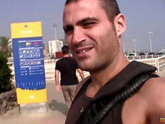 Plage, Sucer une bite, Queue, Faciale, De plein air, Public, Espagnole, Nénés