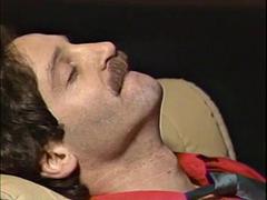 Pijpbeurt, Beroemdheid, Lesbisch, Likken, Moeder die ik wil neuken, Pornster, Tieten likken, Oud