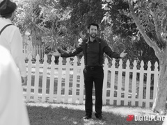 Брюнетки, Лесбиянка, Лизание, Натуральные сиськи, Крошечные, Пирсинг, Киски, Сиськи