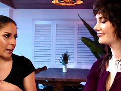 18 ans, Gros seins, Interracial, Massage, Mère que j'aimerais baiser, Chatte, Réalité, Adolescente