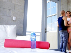 Поза 69, Анальный секс, Спальня, Измена, Фистинг, Очки, Киски, Втроем