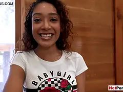 Grote mammen, Zwart, Hd, Lesbisch, Moeder die ik wil neuken, Stiefmoeder, Tiener, Tieten likken