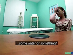 Amateur, Corridas, Médico, Corridas faciales, Penetracion con dedos, Enfermera, Oficina, Uniforme