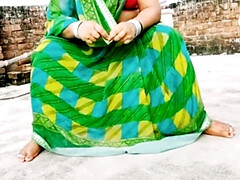 Indian Bhabhi Hardcore Fucking with Hindi Audio - Desi Aunty Rough Sex and Cumshot