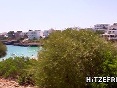 Grosser arsch, Grosse titten, Blasen, Braunhaarige, Spermaladung, Hd, Öffentlich, Realität