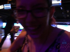 Leie, Freundin, Brille, Behaart, Piercing, Pov, Muschi, Titten