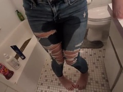 Desperate Peeing in Jeans - Mimiandevan's Golden Shower Fetish