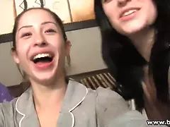 Morena, Gafas, Hd, Lesbiana, Pequeña, Strapon, Adolescente, Tetas