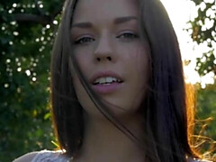 Leie, Grosse titten, Braunhaarige, Fingern, Masturbation, Dürr, Solo, Jungendliche (18+)