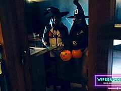 Grote mammen, Hondjeshouding, Vingeren, Hardcore, Hd, Likken, Natuurlijke tieten, Rijden