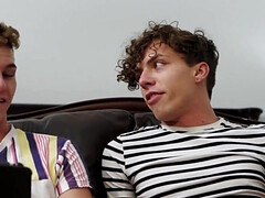 Grosse bite, Sucer une bite, Tir de sperme, Queue, Homosexuelle, Branlette thaïlandaise, Muscle, Actrice du porno