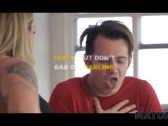 Gros seins, Bizarre, Tromperie, Hd, Mature, Seins naturels, Tatouage, Épouse