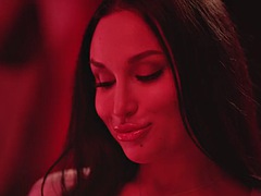 Arschlecken, Braunhaarige, Fingern, Küssen, Lesbisch, Lecken, Tätowierung, Titten